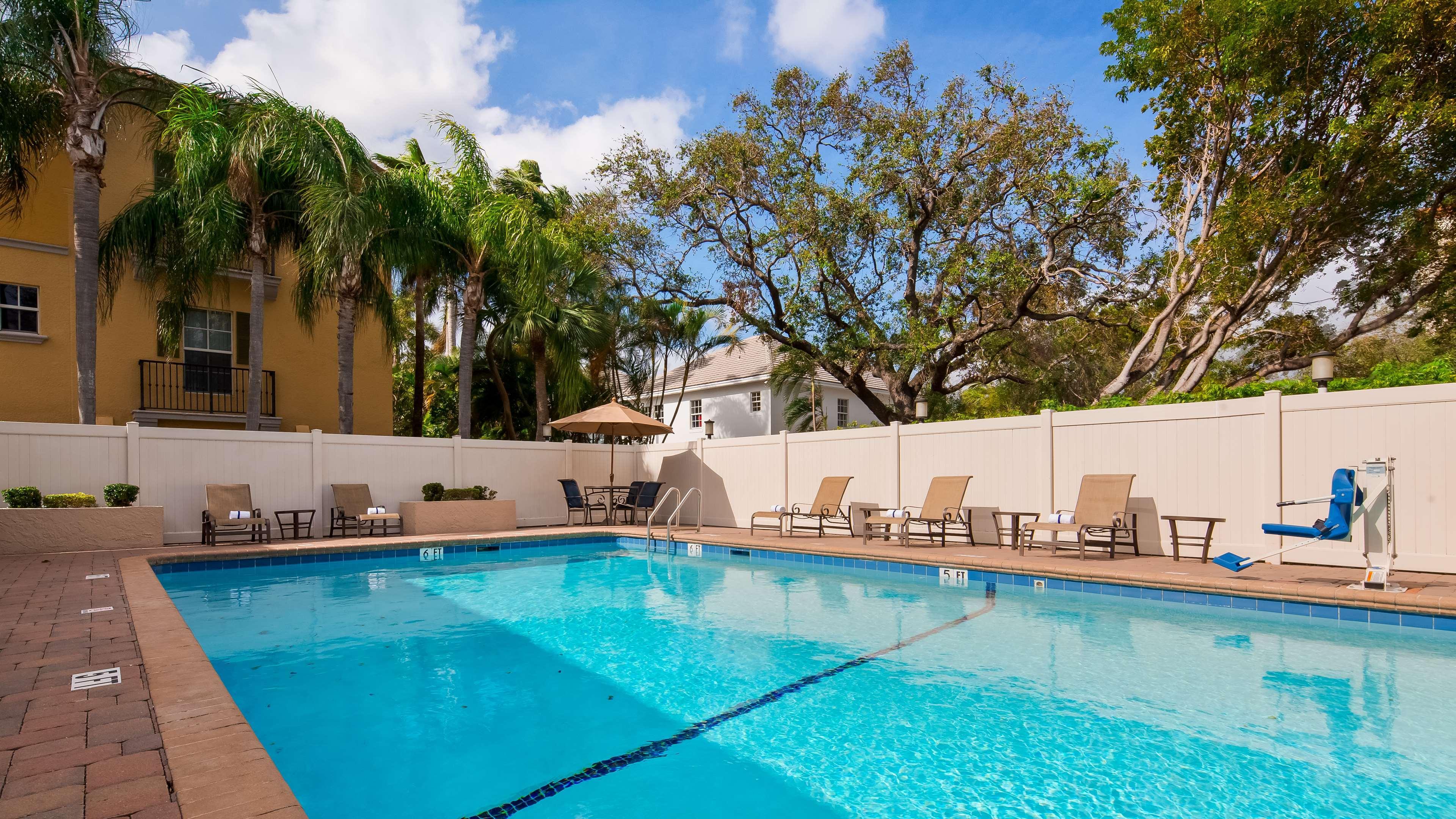 Best Western Fort Lauderdale Airport Cruise Port Buitenkant foto